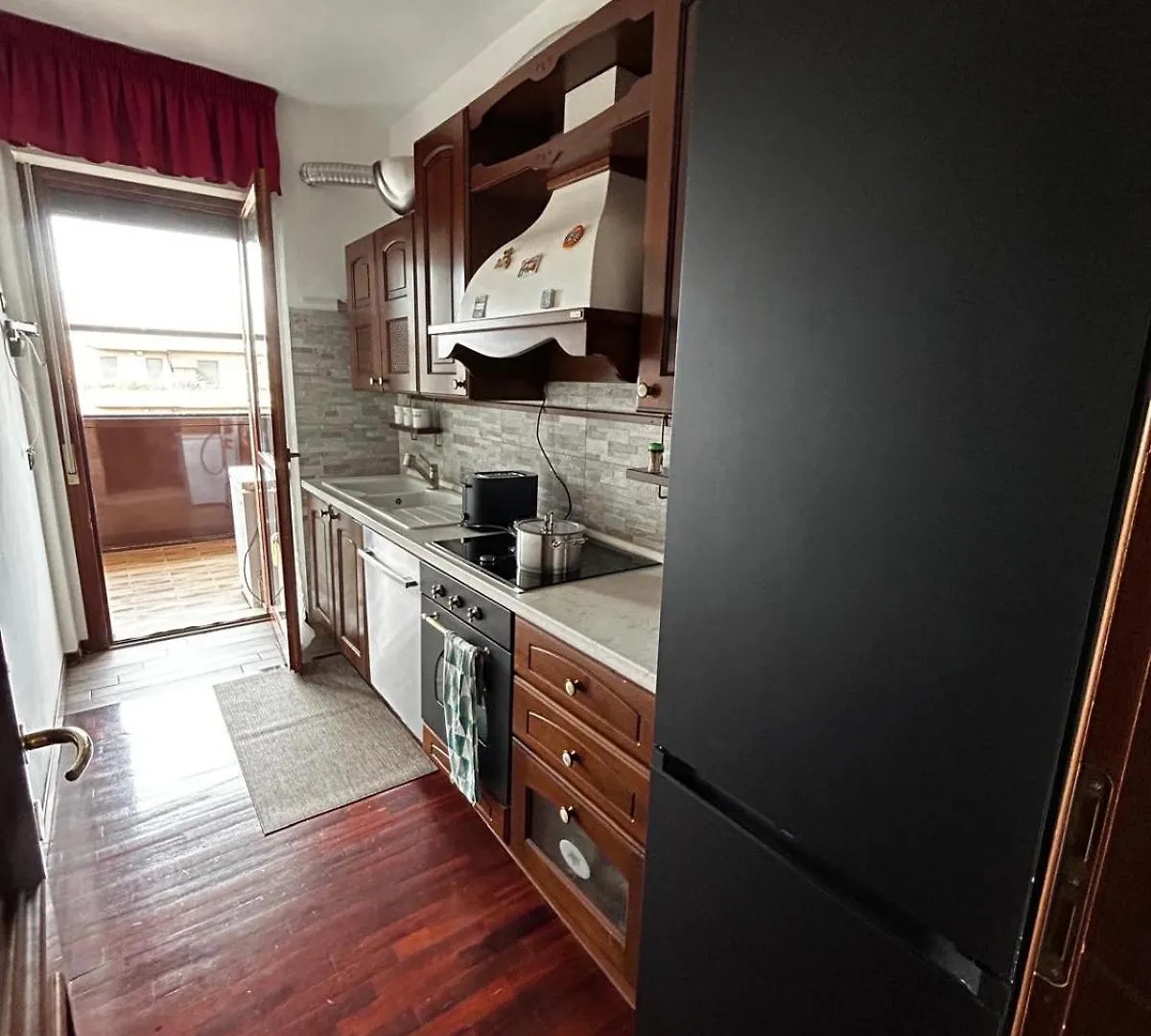 Fiumicino Relax House 아파트