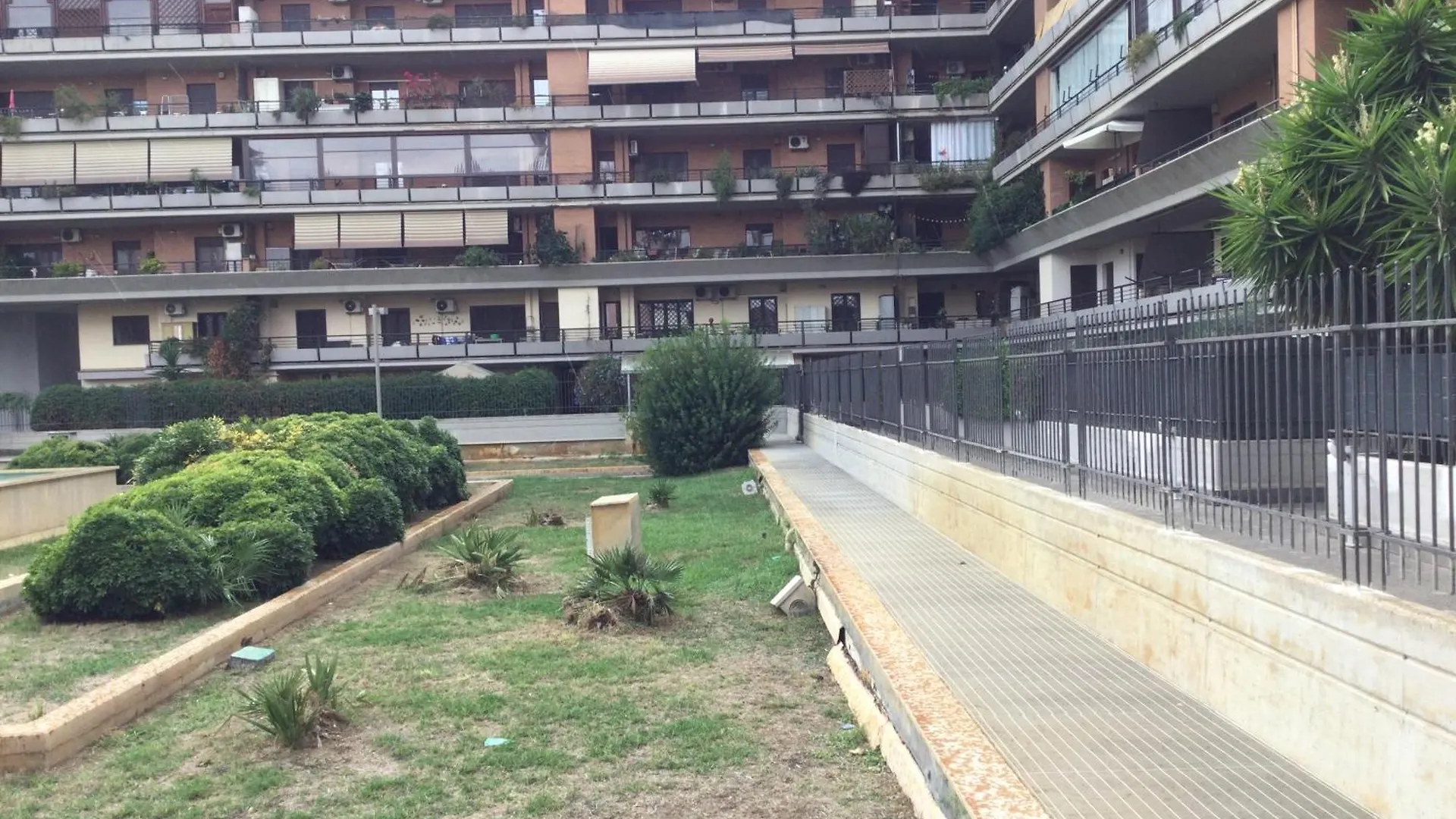 Fiumicino Relax House 아파트